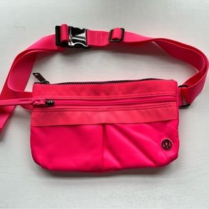 Lulú lemon Fanny pack